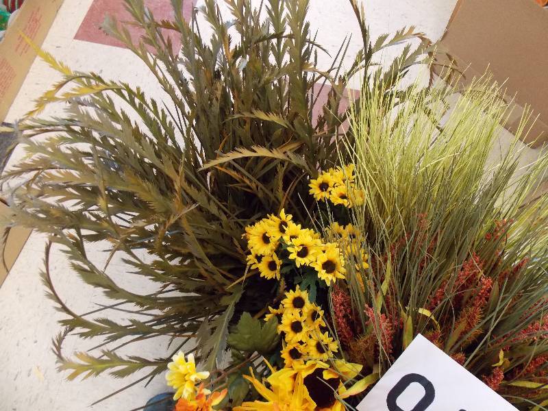 FALL SILKS, SUNFLOWERS, CATTAILS AND GRASSES
