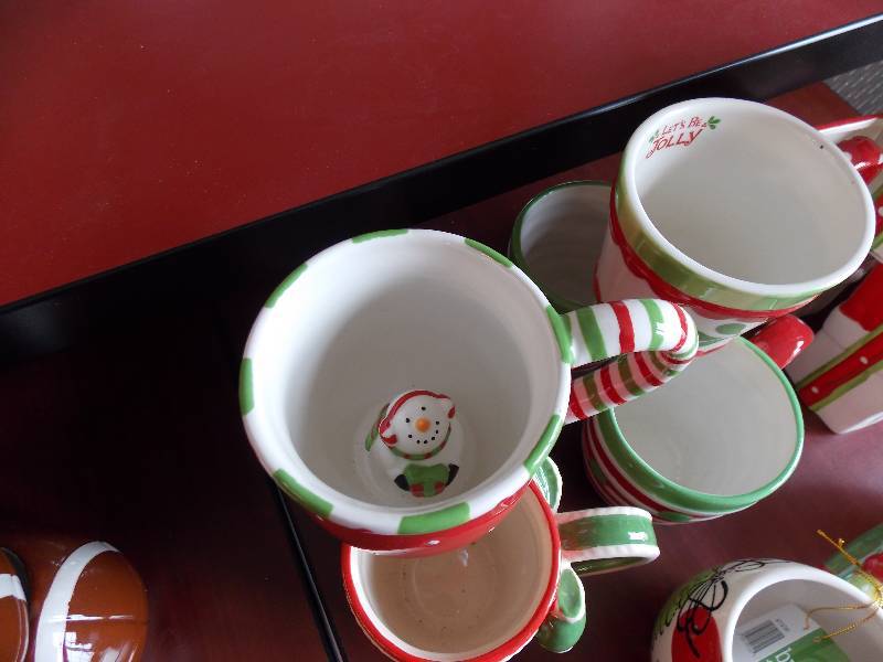 CHRISTMAS MUGS