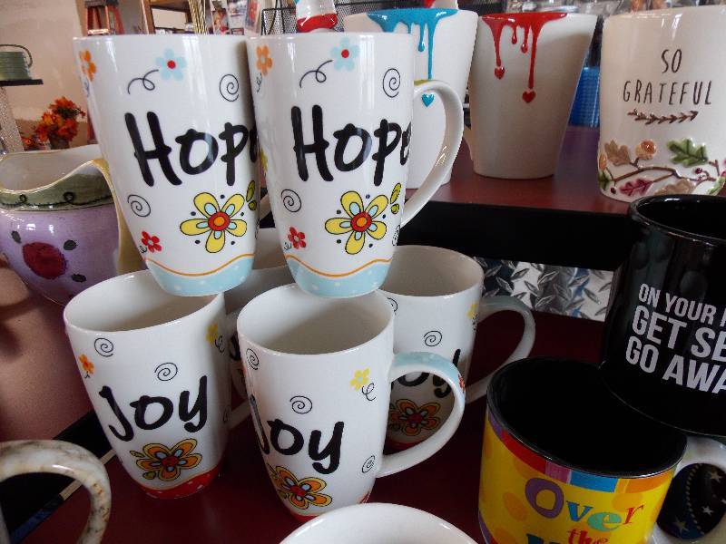EVERYDAY MUGS