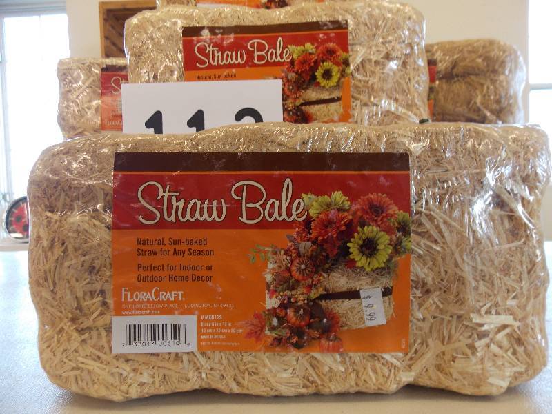 DECORATIVE STRAW BALES 6 X 6 X 12 9 PCS