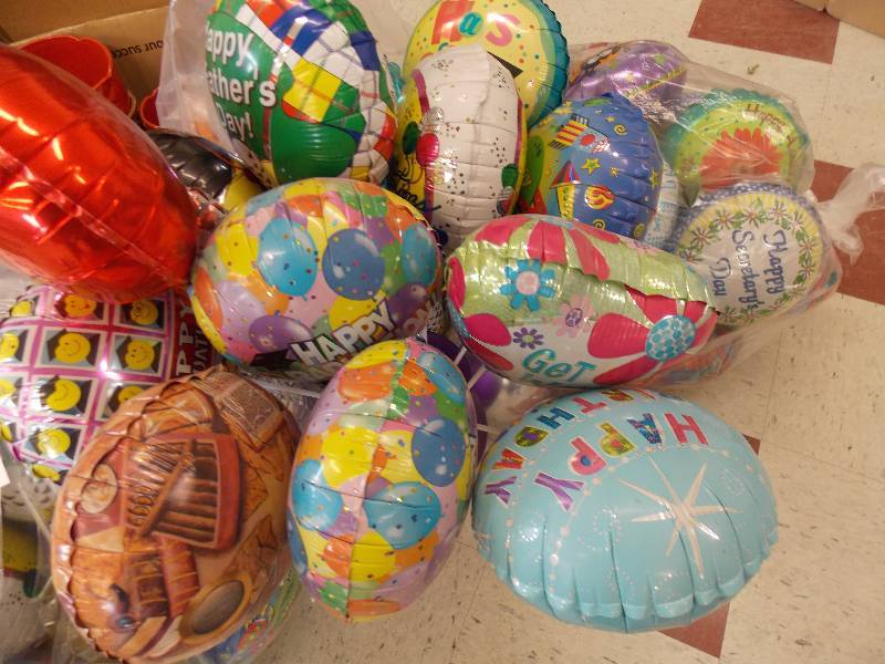 LARGE ASSORTMENT OF AIR FILLED BALLOONS, GREAT ADDITION TO BOUQUETS AND CANDY BOUQUETS