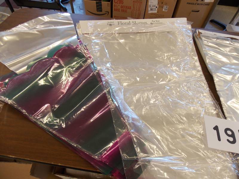 CLEAR PLASTIC BOUQUET SLEEVES,ASSORTED SIZES