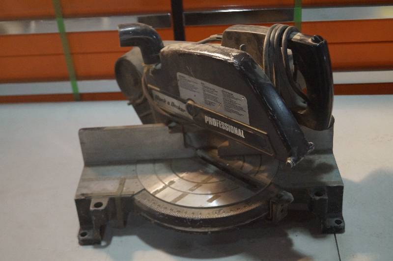 Black & Decker Miter Saw