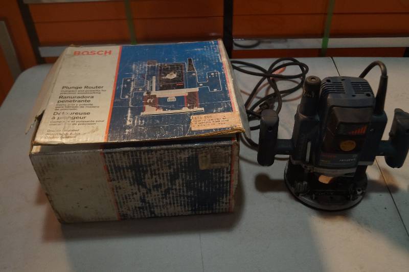 Bosch Plunge Router