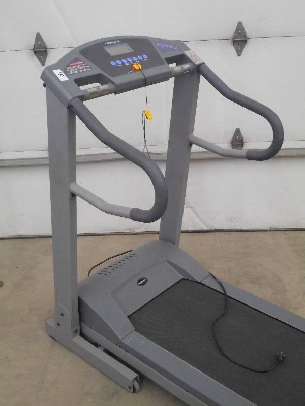 TrimLine T305 Treadmill Like New LE April Consignments 5 K BID