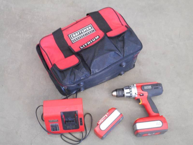 lot 33 image: Craftsman 20Volt Lithium Cordless Drill Set