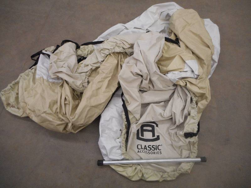 lot 29 image: Universal Boat Storage Cover, For A 17ft Boat