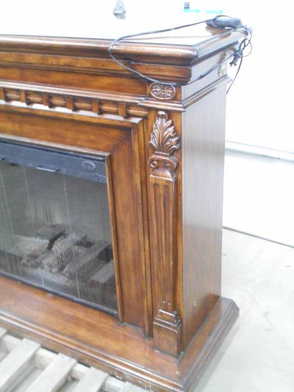 lot 16 image: Exquisite Symphony Encore Electric Fireplace Set