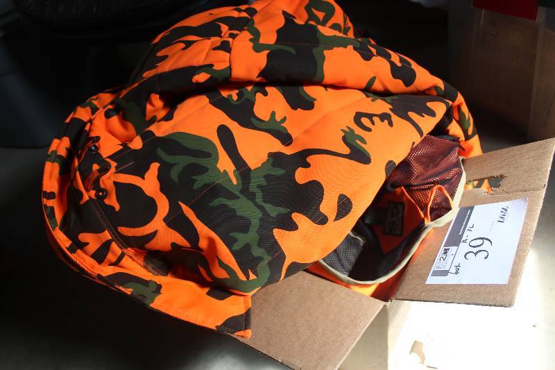 Box Lot of M-XL Clothing