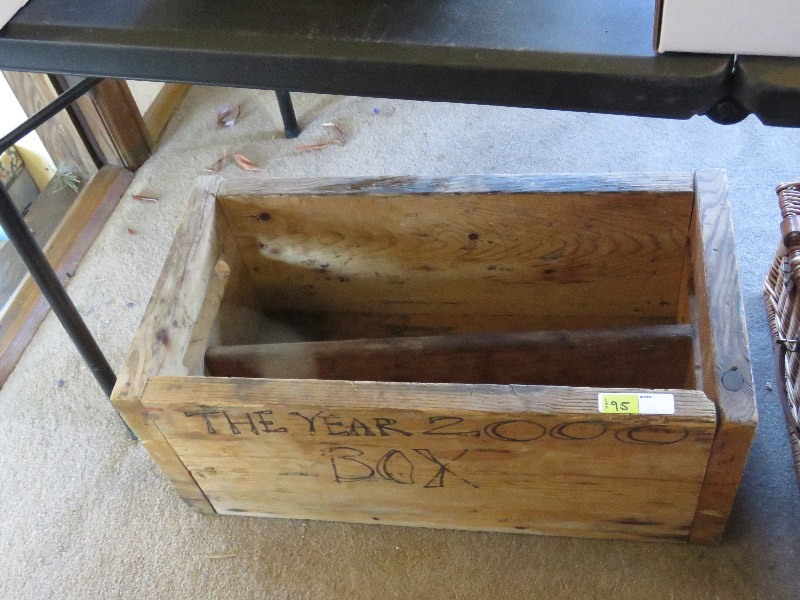 lot 95 image: Wooden Tool Box