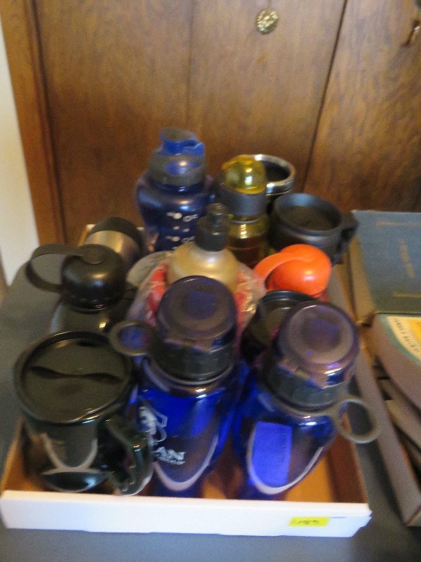 lot 189 image: Travel mugs and water bottles