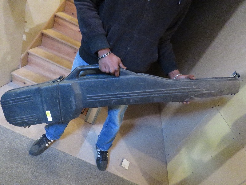 lot 221 image: Gun Case