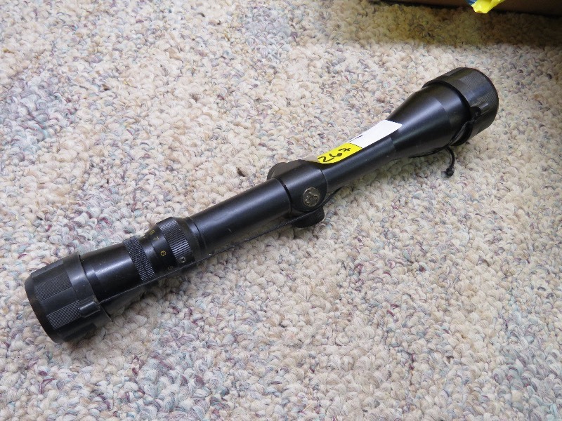 lot 267 image: Gun scope