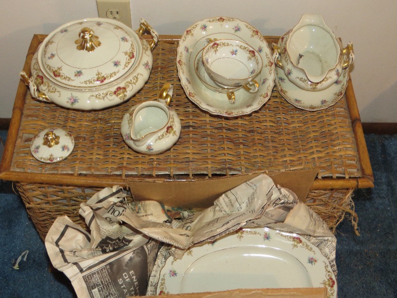 lot 284 image: Krautheim Selb Bavaria China