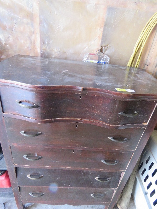 lot 317 image: Wood dresser