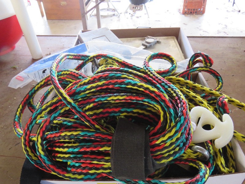 lot 331 image: Water ski rope