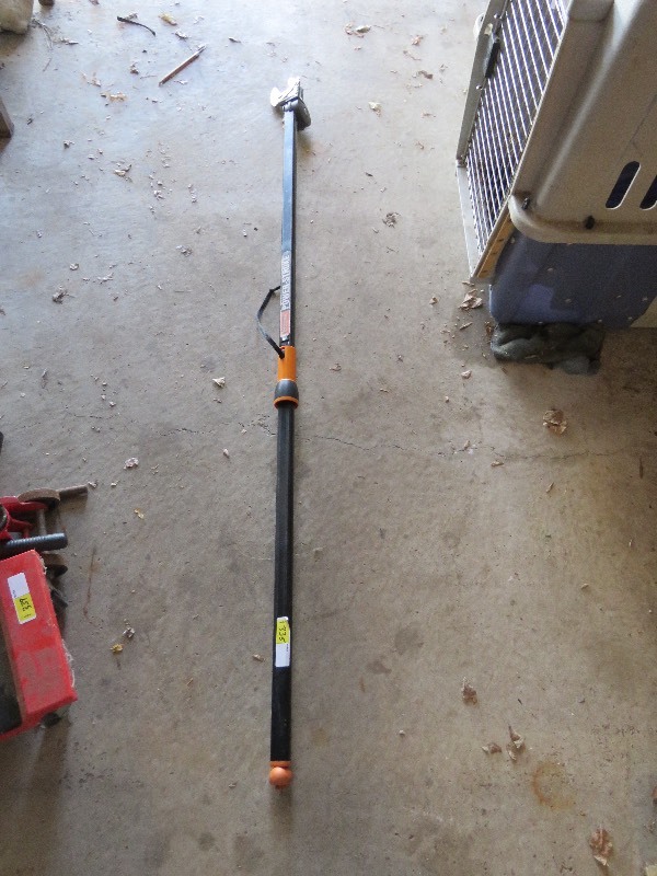 lot 335 image: Fiskars Power Stroke
