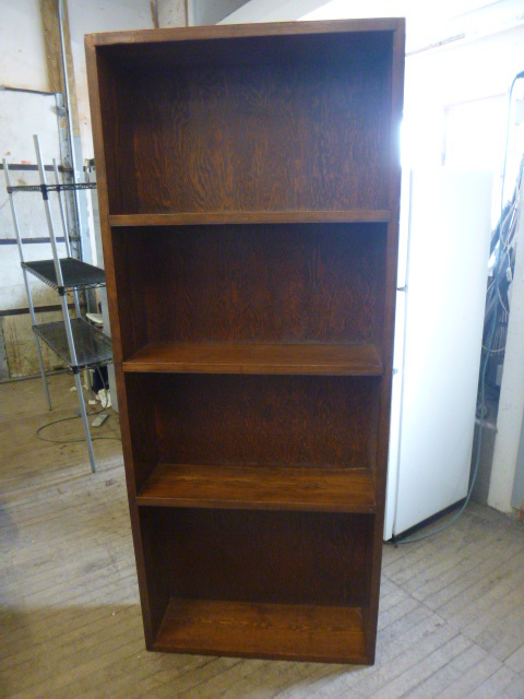lot 45 image: Book Shelf