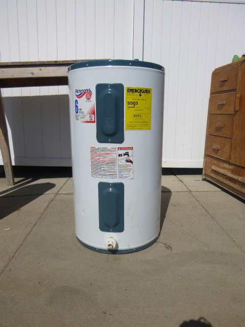 lot 82 image: Richmond Electric Water Heater