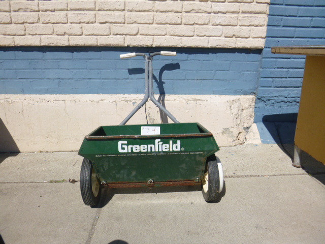 lot 87 image: Greenfield Drop Spreader