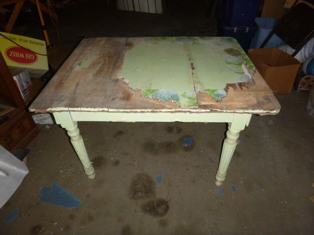 lot 94 image: Old Table