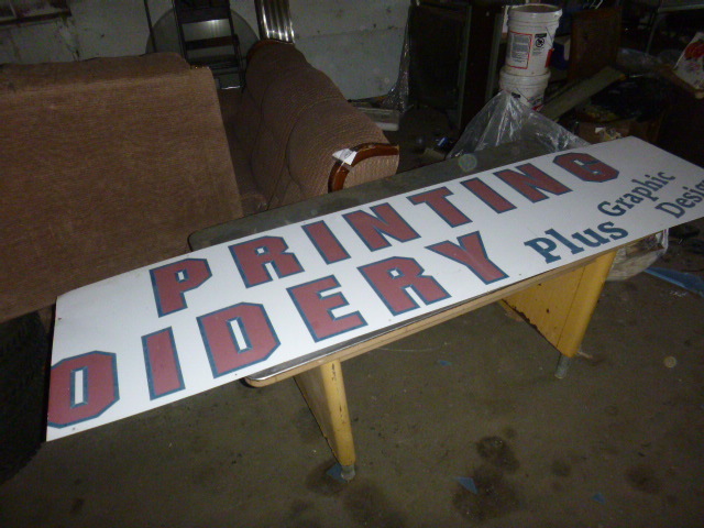 lot 105 image: Metal Advertising Sign