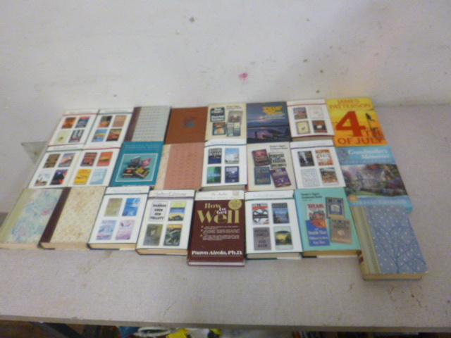lot 142 image: Miscellaneous Hard Cover Books