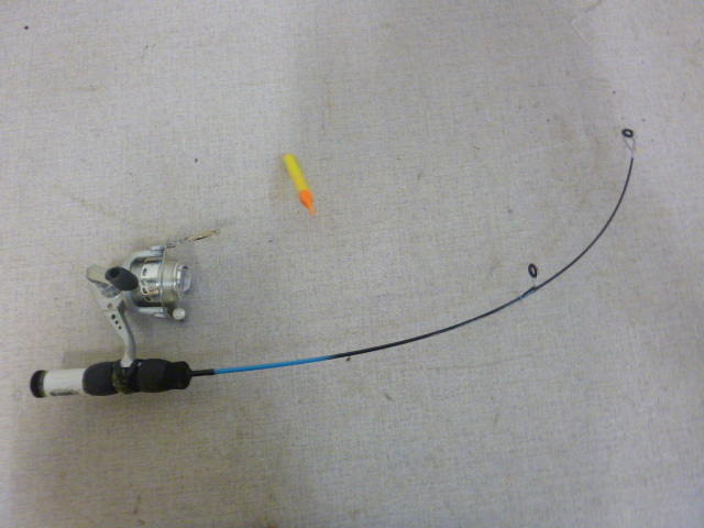 lot 173 image: Ice Fishing Combo