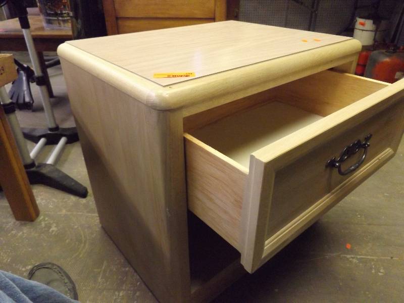 Bedside table