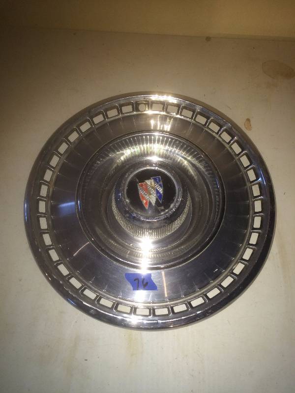 Buick Hub cap