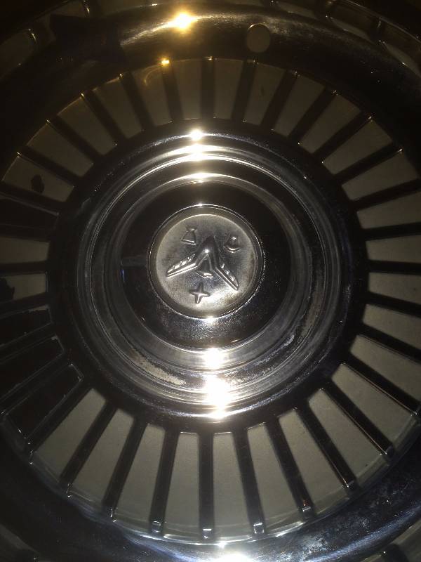 Chrysler Cap