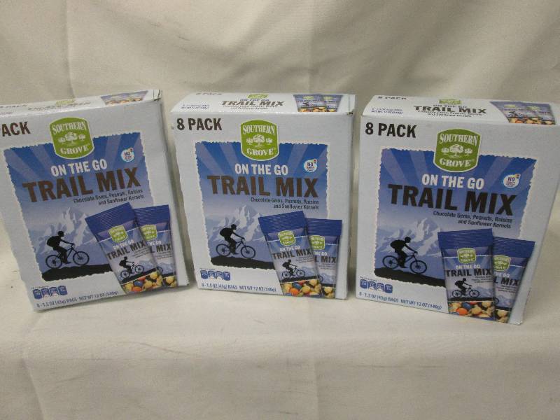 Lot of 3 boxes Southern Grove On Th...