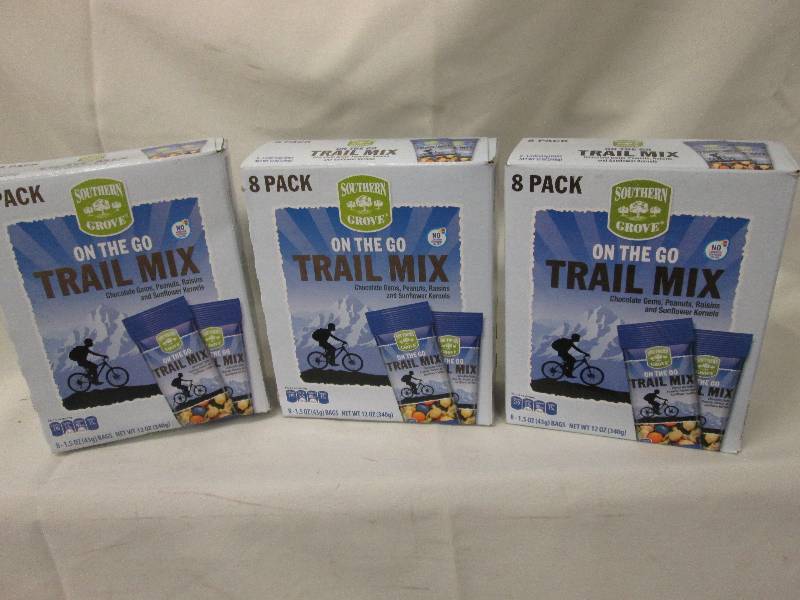Lot of 3 boxes Southern Grove On Th...