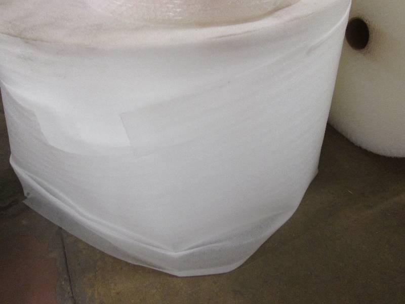 Large roll packing starfoam extra t...