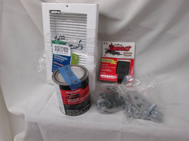 Baseboard Register, 2 Tomcat mouset...