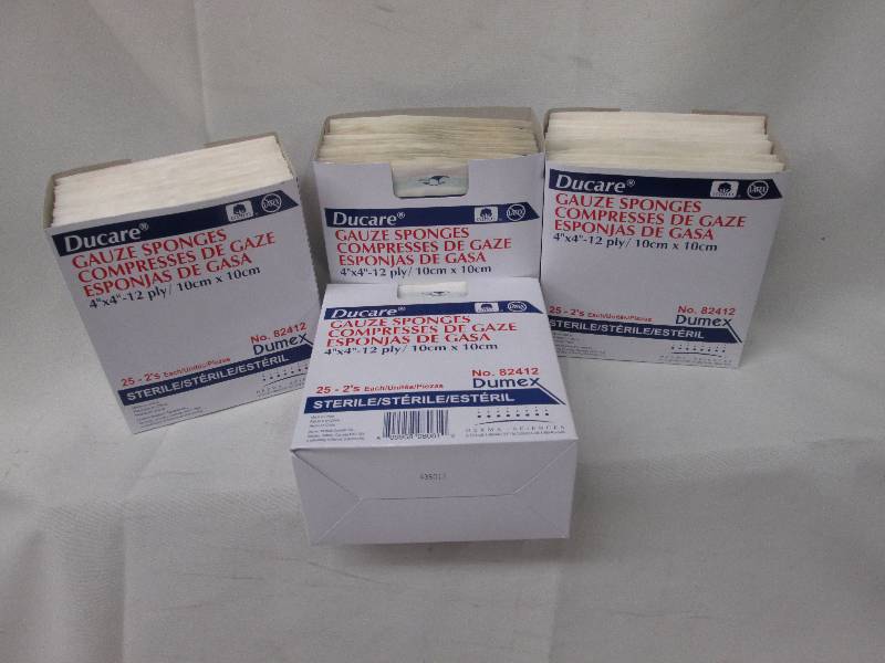 Lot of 4  Ducare Gauze 4x4 Spong...