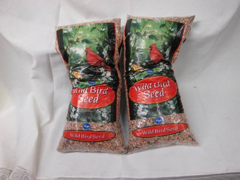Lot of 2 Kroger Wild Bird Seed 10 l...