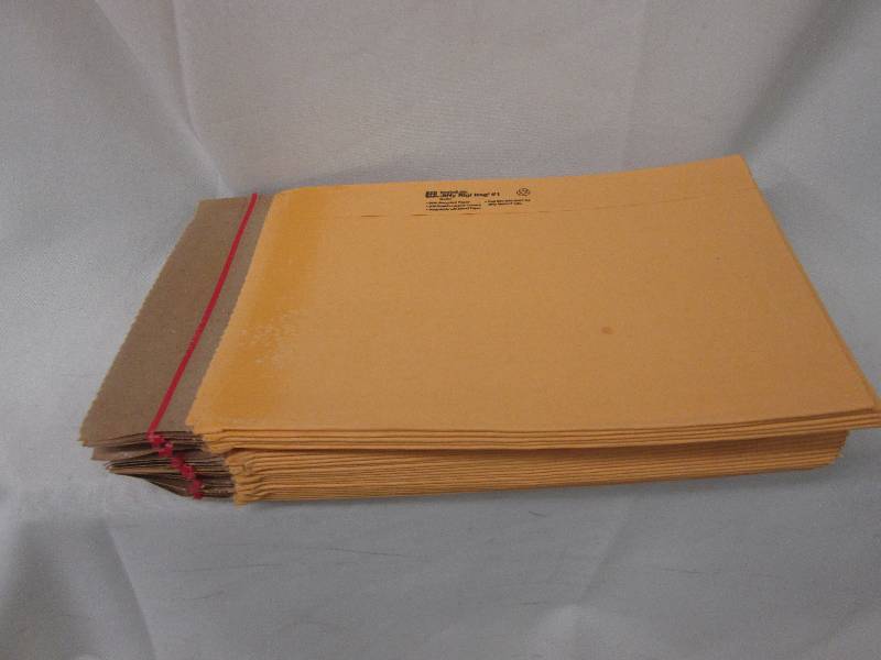 Lot of 25 Jiffy RiGi #1 Mailing Bag...