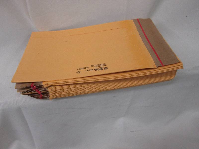 Lot of 25 Jiffy RiGi #1 Mailing Bag...