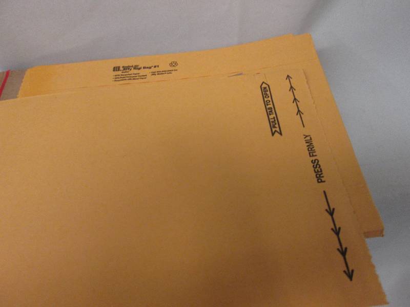 Lot of 25 Jiffy RiGi #1 Mailing Bag...