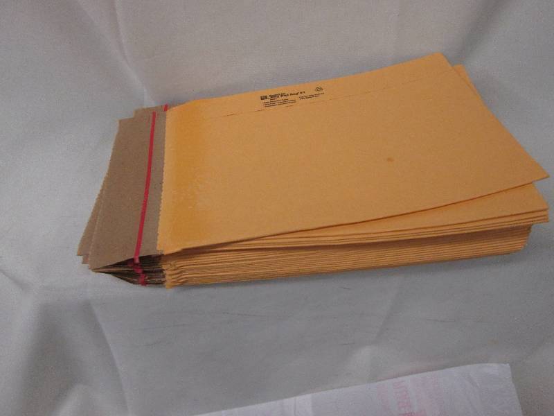 Lot of 25 Jiffy RiGi #1 Mailing Bag...