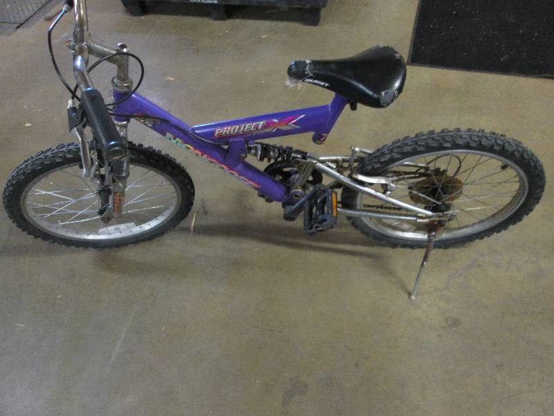 Kids Project X Mongoose bike...