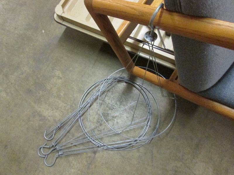 Lot of 5 metal round hangers...