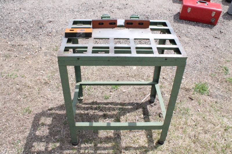 lot 31 image: Router
