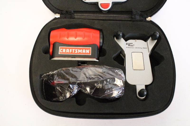 lot 23 image: Laser Level