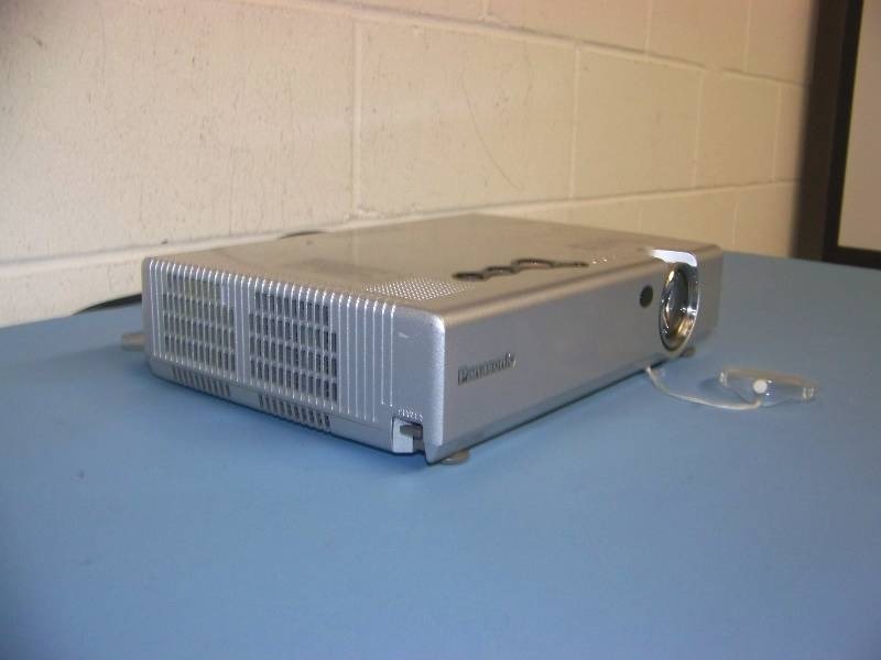 lot 19 image: Panasonic, PT-LC56U, LCD Projector