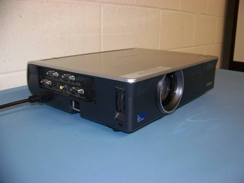 lot 15 image: Sony, VPL-CX120, LCD Projector