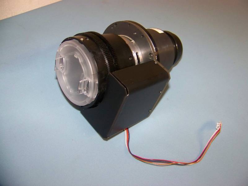 lot 75 image: Sharp, Professional Video & Computer Standard Powered Tele-Zoom Projector Lens