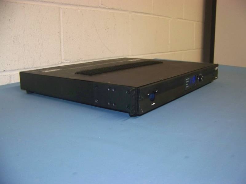 lot 61 image: Tripp-Lite, Isobar, 8-Outlet, Rack Mountable  Console Power Conditioning Center