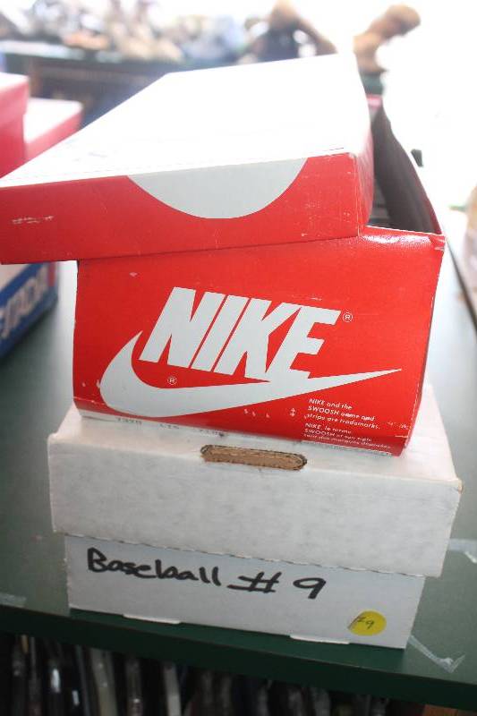 Lot of (2) Boxes of Baseball Cards